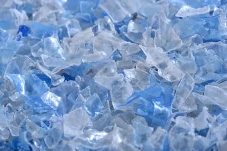 Flakes de Plástico Triturado (Azul/Transparente)